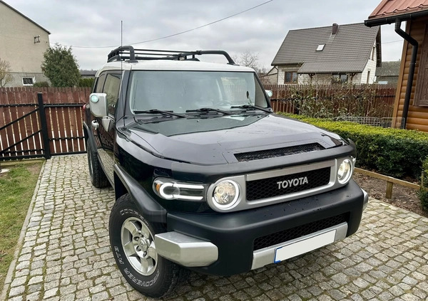 Toyota FJ cena 83000 przebieg: 223000, rok produkcji 2008 z Brok małe 781